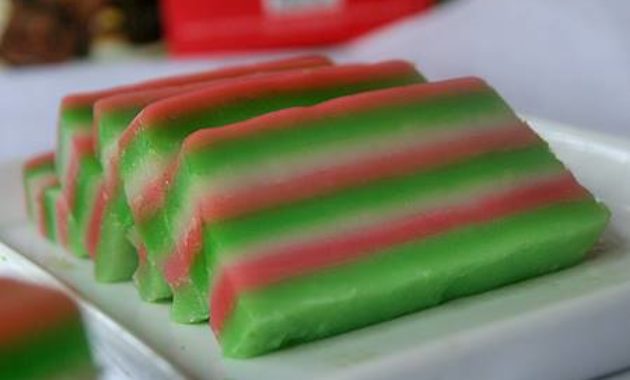 Jajanan Legendaris Dari Tepung Beras